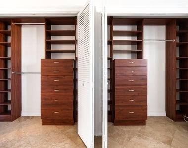 4848 Ne 23rd Avenue - Photo Thumbnail 12