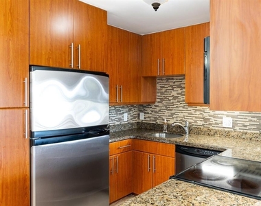 4848 Ne 23rd Avenue - Photo Thumbnail 7
