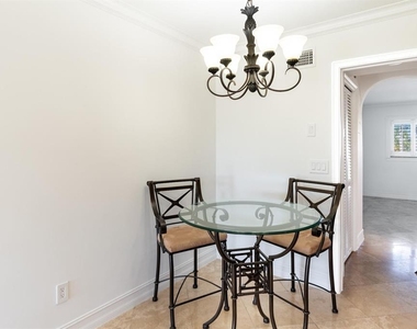 4848 Ne 23rd Avenue - Photo Thumbnail 9