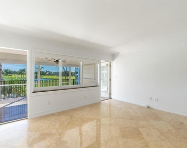 4848 Ne 23rd Avenue - Photo Thumbnail 5
