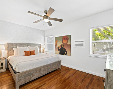 3015 Seville Street - Photo Thumbnail 20