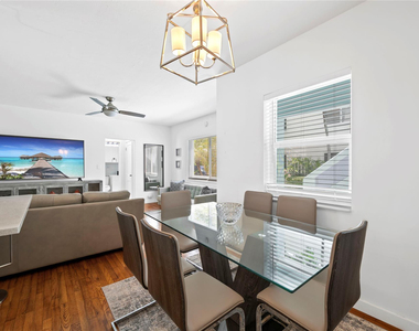 3015 Seville Street - Photo Thumbnail 5