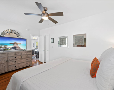 3015 Seville Street - Photo Thumbnail 22