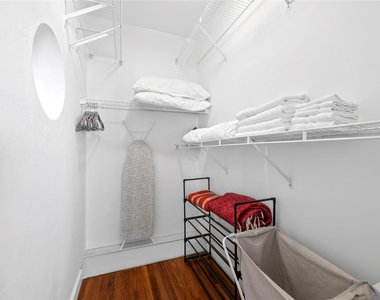 3015 Seville Street - Photo Thumbnail 17
