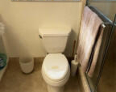 4031 N Cypress Drive - Photo Thumbnail 6