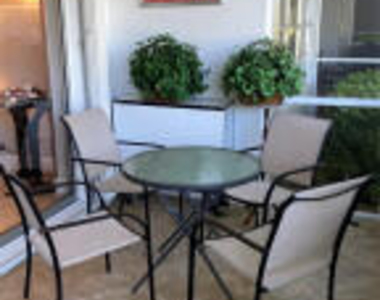 4031 N Cypress Drive - Photo Thumbnail 11