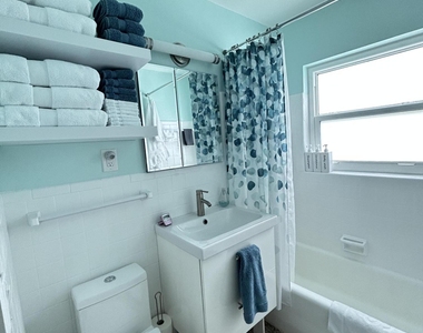 127 Sw 10th Avenue - Photo Thumbnail 9