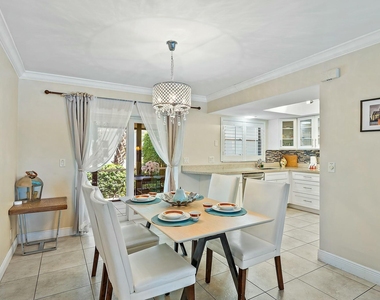 3036 Park Avenue - Photo Thumbnail 5