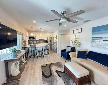 5505 N Ocean Boulevard - Photo Thumbnail 2