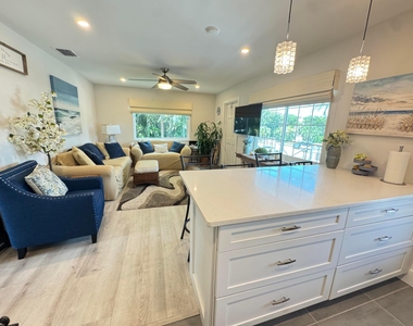 5505 N Ocean Boulevard - Photo Thumbnail 4