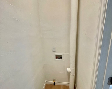 1504 S Garfield - Photo Thumbnail 4
