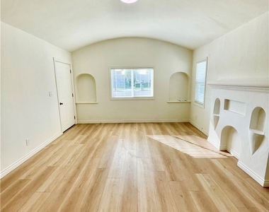 1504 S Garfield - Photo Thumbnail 1