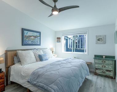 1089 Belfast Lane - Photo Thumbnail 13