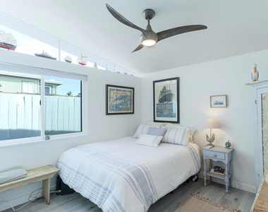 1089 Belfast Lane - Photo Thumbnail 12