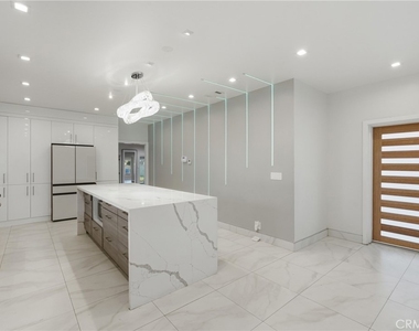 8647 Corbin Avenue - Photo Thumbnail 1