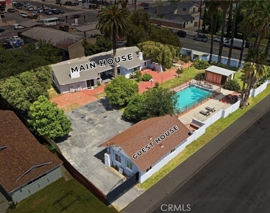 8647 Corbin Avenue - Photo Thumbnail 37