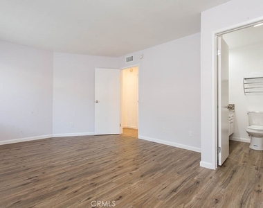 527 Spring Road - Photo Thumbnail 19