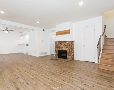 527 Spring Road - Photo Thumbnail 9