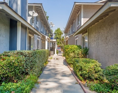 527 Spring Road - Photo Thumbnail 1