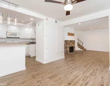 527 Spring Road - Photo Thumbnail 6