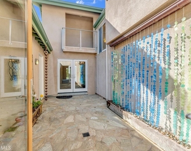 9824 Baden Avenue - Photo Thumbnail 17