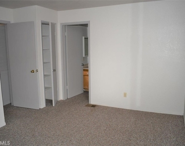 1239 E Foothill Boulevard - Photo Thumbnail 29