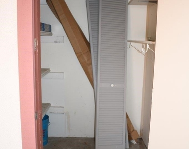 1239 E Foothill Boulevard - Photo Thumbnail 33