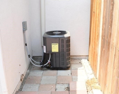 1239 E Foothill Boulevard - Photo Thumbnail 34