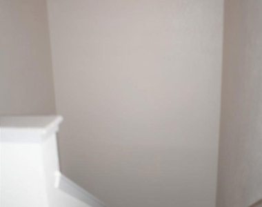 1239 E Foothill Boulevard - Photo Thumbnail 22