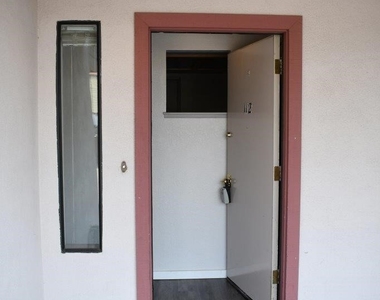 1239 E Foothill Boulevard - Photo Thumbnail 3