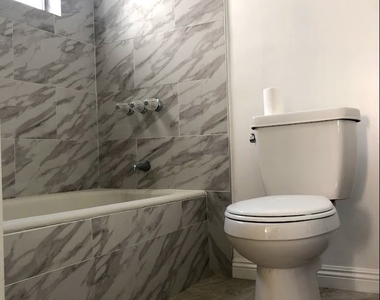 1010 Tremont St - Photo Thumbnail 4