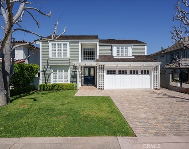 736 Harbor Island Drive - Photo Thumbnail 4