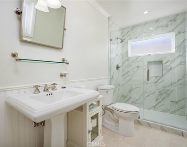 736 Harbor Island Drive - Photo Thumbnail 34