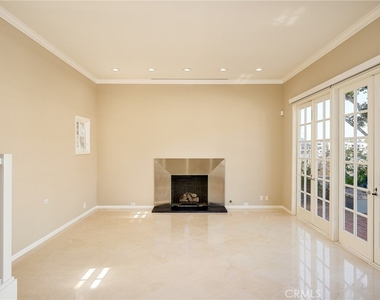 736 Harbor Island Drive - Photo Thumbnail 15