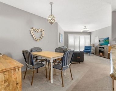 621 N Pacific Street - Photo Thumbnail 7