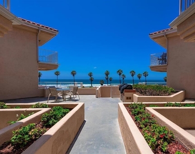 621 N Pacific Street - Photo Thumbnail 18