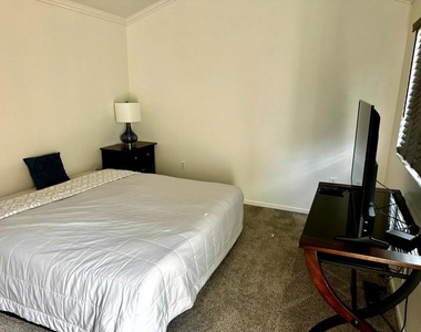 1354 N Main Street - Photo Thumbnail 6
