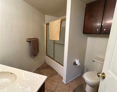 600 Summit Boulevard - Photo Thumbnail 18