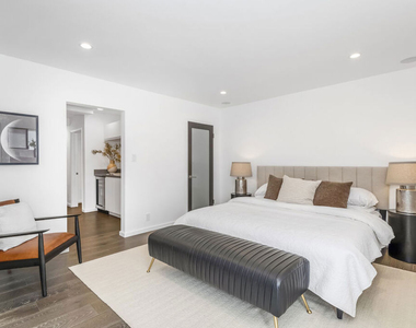 9834 Wanda Park Drive - Photo Thumbnail 33