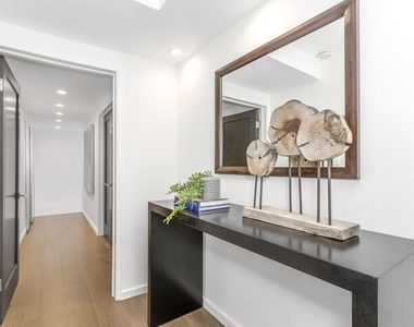 9834 Wanda Park Drive - Photo Thumbnail 29