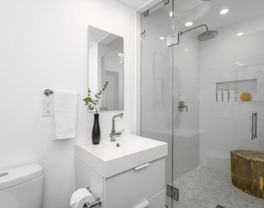 9834 Wanda Park Drive - Photo Thumbnail 35