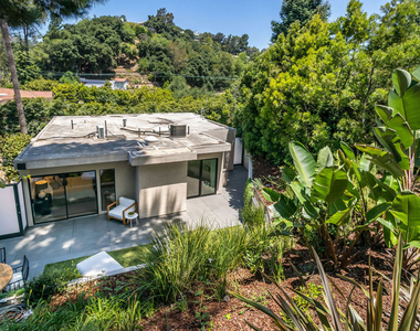 9834 Wanda Park Drive - Photo Thumbnail 27