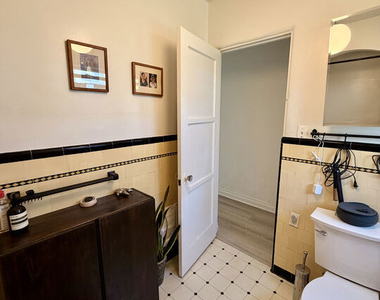 1362 S Stanley Avenue - Photo Thumbnail 12