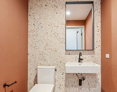 10700 Tabor Street - Photo Thumbnail 14