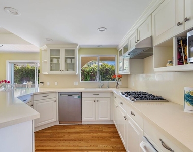 1336 Bienveneda Avenue - Photo Thumbnail 15