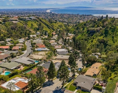 1336 Bienveneda Avenue - Photo Thumbnail 47