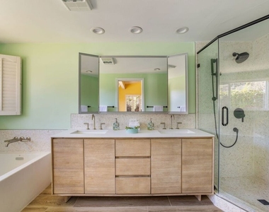 1336 Bienveneda Avenue - Photo Thumbnail 23