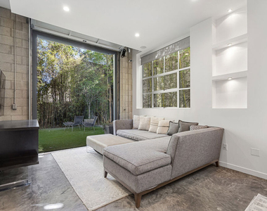 710 N Orlando Avenue - Photo Thumbnail 11