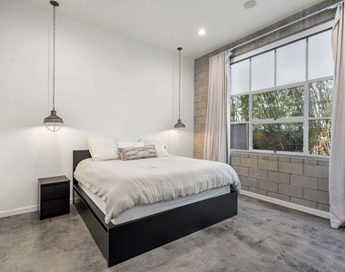710 N Orlando Avenue - Photo Thumbnail 12