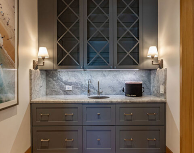 618 N Beverly Drive - Photo Thumbnail 17